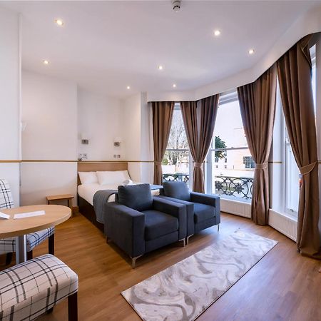 Osborne Aparthotel Истборн Екстериор снимка