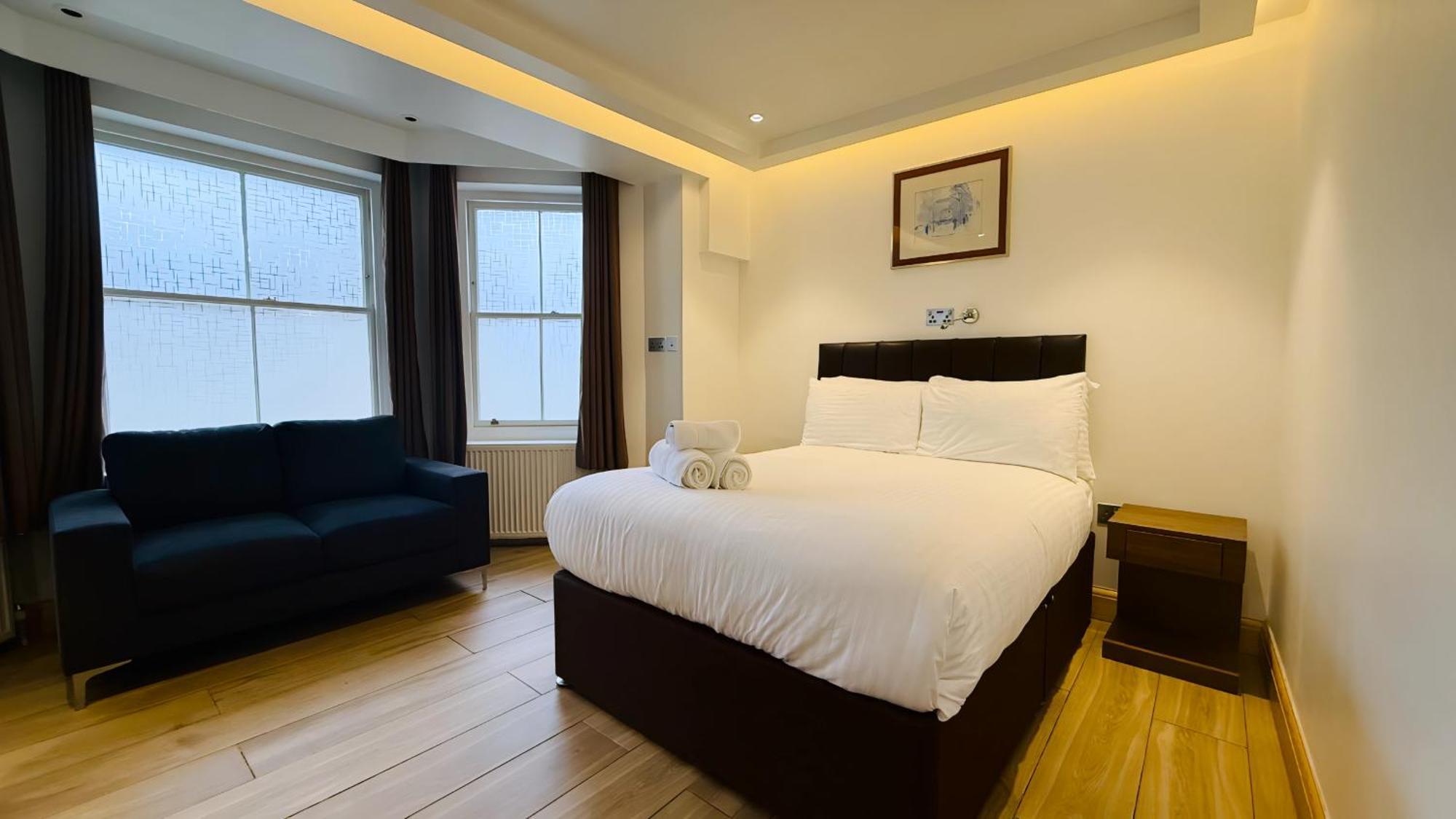 Osborne Aparthotel Истборн Екстериор снимка